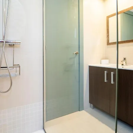 Stylish Seaview With Pool Access Apartamento *