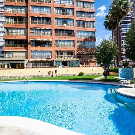 Stylish Seaview With Pool Access Apartamento