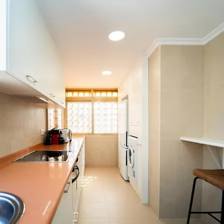Apartamento Stylish Seaview With Pool Access