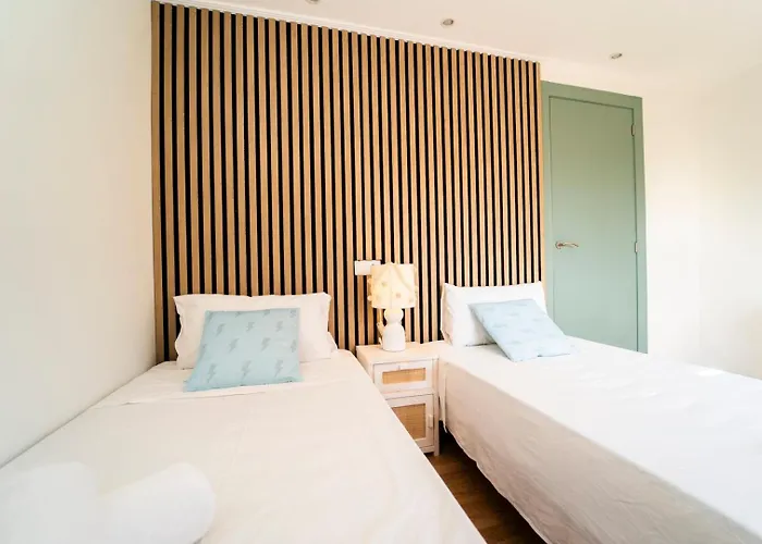 Stylish Seaview With Pool Access Benidorm