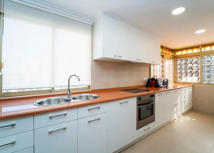Lägenhet Stylish Seaview With Pool Access Benidorm