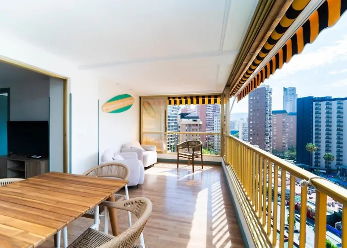Stylish Seaview With Pool Access Lägenhet Benidorm